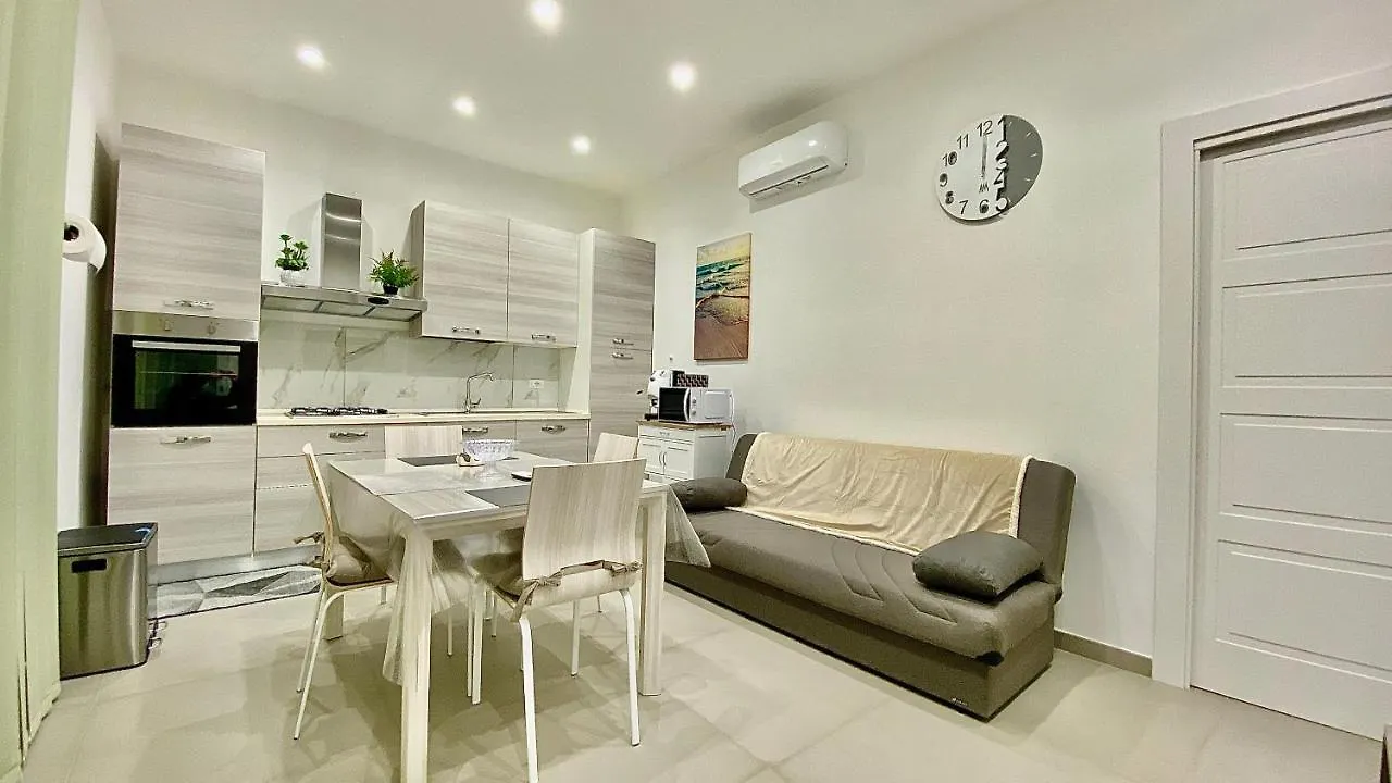Appartamento Casa Crispino Piano Terra Per 2 Persone Frattaminore