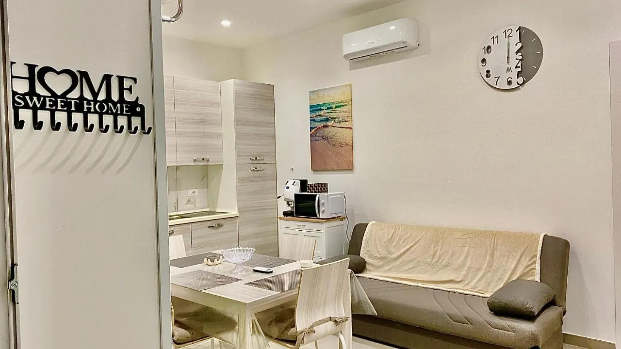 Apartment Appartamento Casa Crispino Piano Terra Per 2 Persone Frattaminore